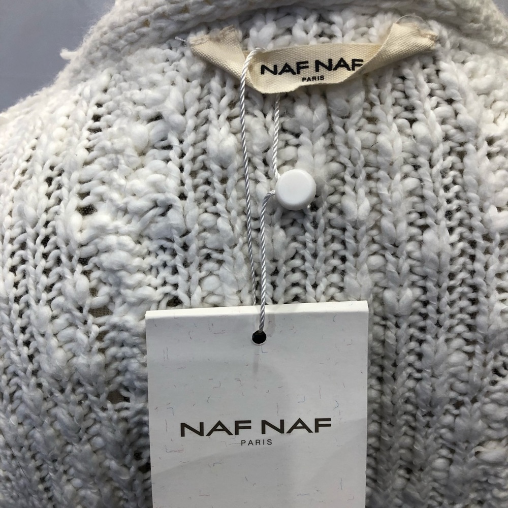 🔴SOLD🔴NAF NAF Paris white cable knit fringe car - Picture 3 of 4